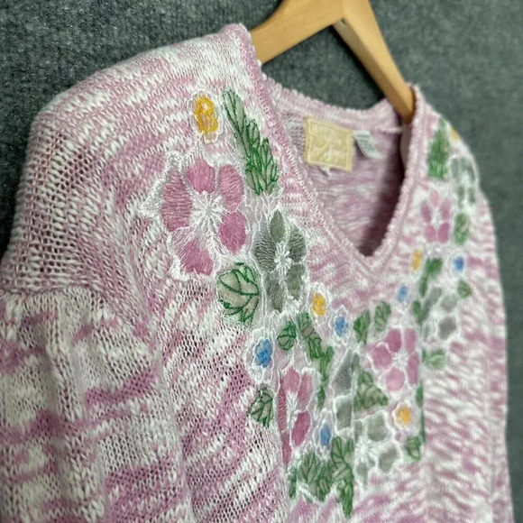 Vintage Floral Sweater Womens Small Pink Pastel Modest V-Neck 80s Pullover - Picture 5 of 16